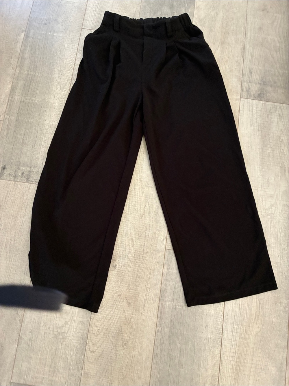 HALARA Black Wide-Leg Pull-On Pants